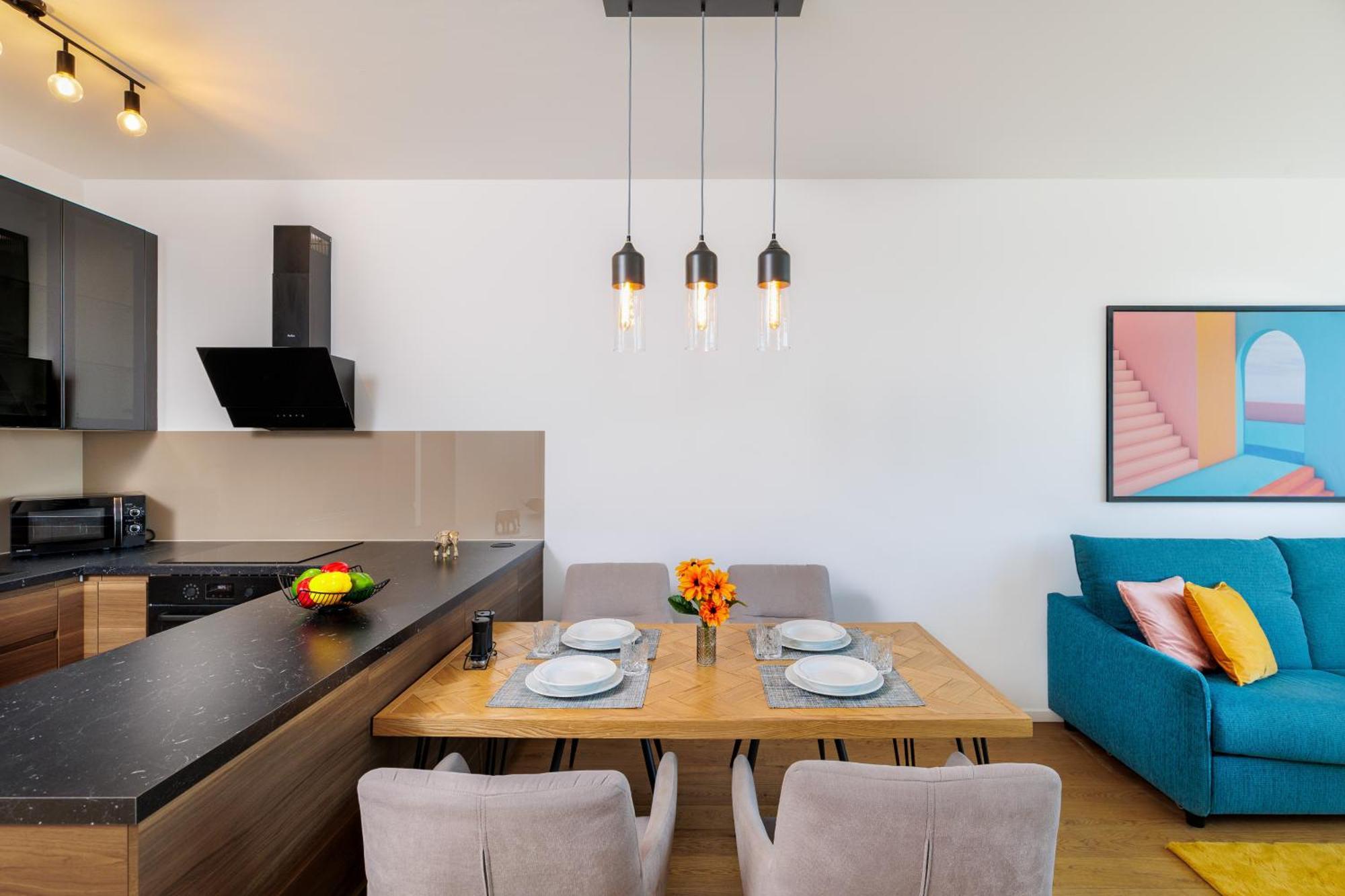 Sky Park 1 - Luxurious #Instaworthy Apartment In Downtown City Center With Included Parking, Best Address In Town Братислава Экстерьер фото